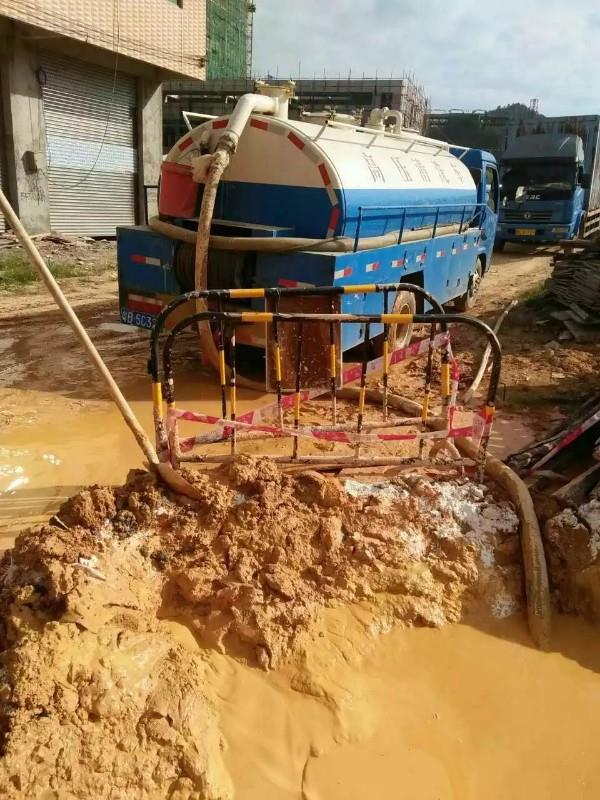 西区工地淤泥清淤