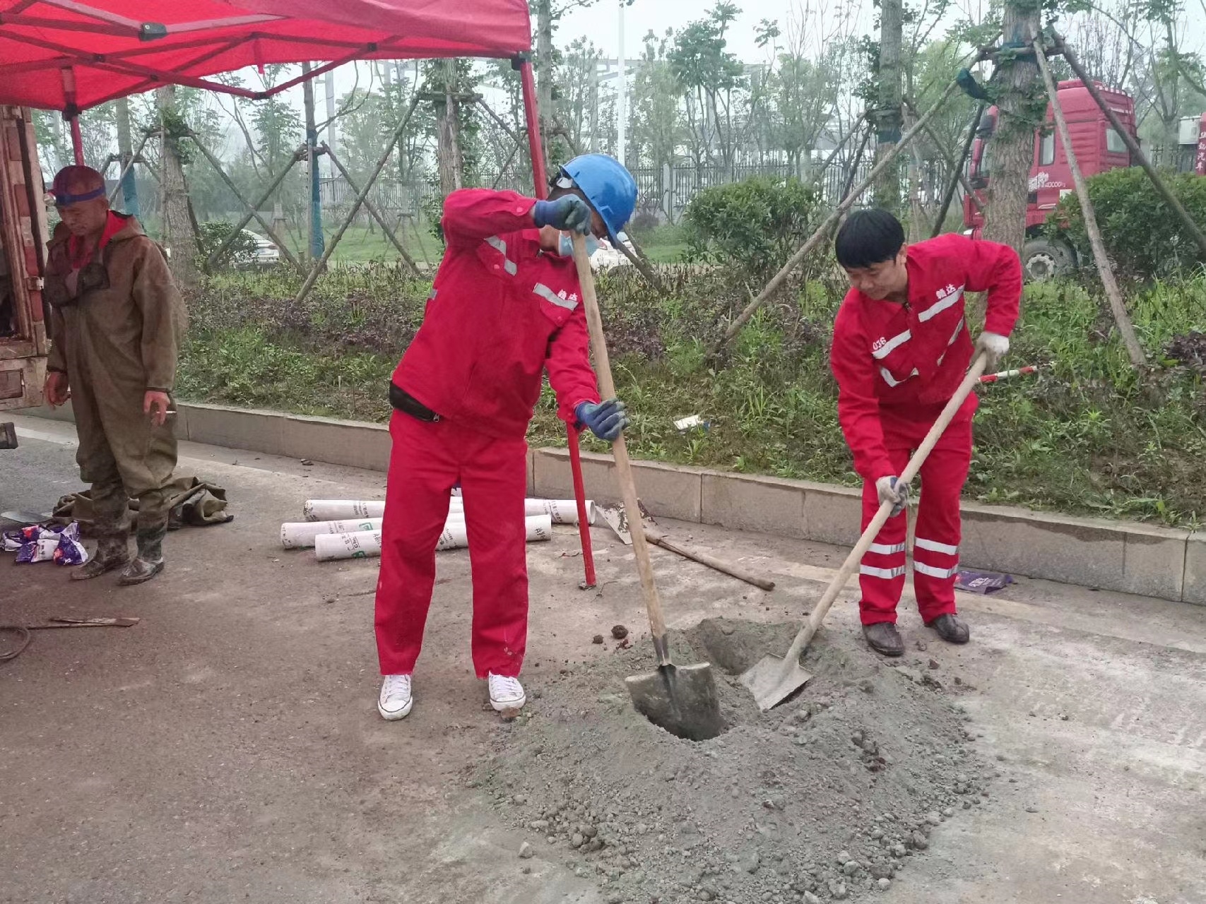 西区管道疏通哪家好】及时进行市政管道清淤
